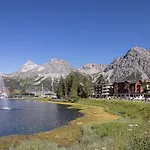 Apartamento Viktoria B33 By Vacations, Exklusive App Mit Bergblick Im Zentrum Arosa