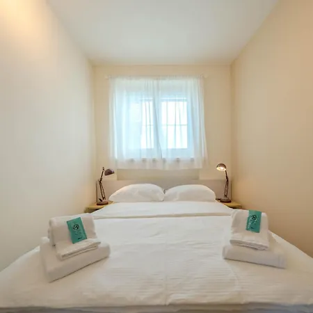 アパート Viktoria B33 By Vacations, Exklusive App Mit Bergblick Im Zentrum