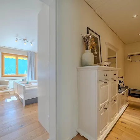 Viktoria B33 By Vacations, Exklusive App Mit Bergblick Im Zentrum