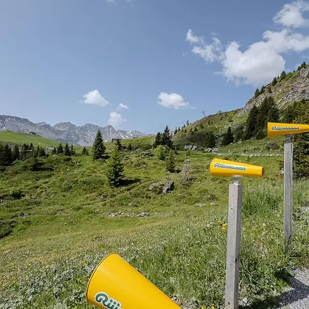 Appartement Viktoria B33 By Vacations, Exklusive App Mit Bergblick Im Zentrum