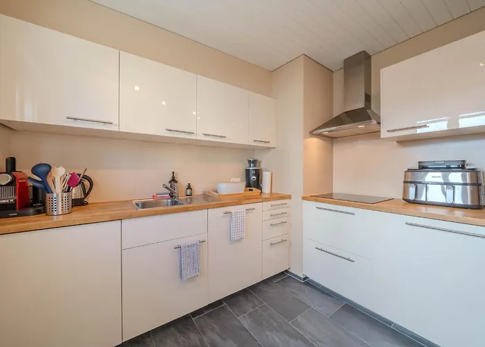 Viktoria B33 By Vacations, Exklusive App Mit Bergblick Im Zentrum Arosa