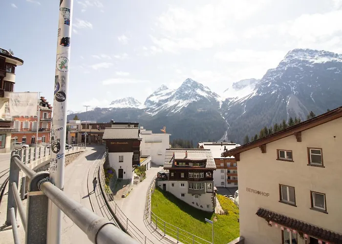 Appartement Viktoria B33 By Vacations, Exklusive App Mit Bergblick Im Zentrum Arosa
