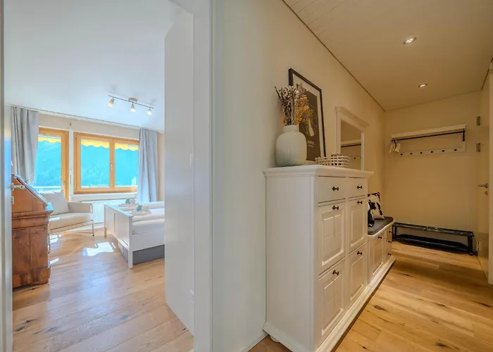 Viktoria B33 By Vacations, Exklusive App Mit Bergblick Im Zentrum