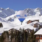 Apartamento Viktoria B33 By Vacations, Exklusive App Mit Bergblick Im Zentrum Arosa